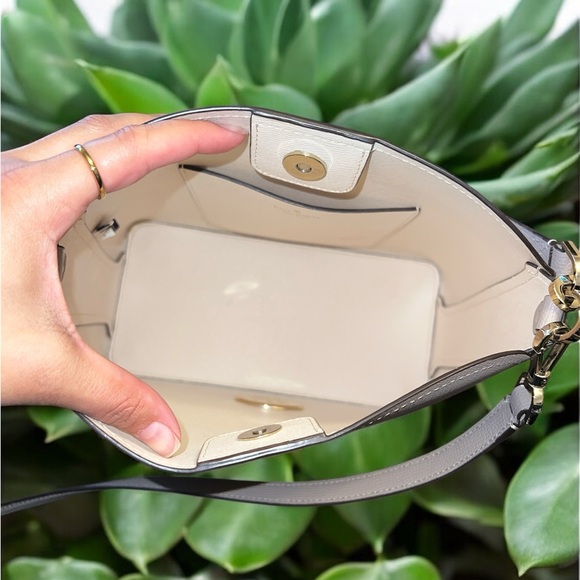 EUC Kate Spade Darcy Large Bucket Bag (Taupe) - Picture 3 of 6